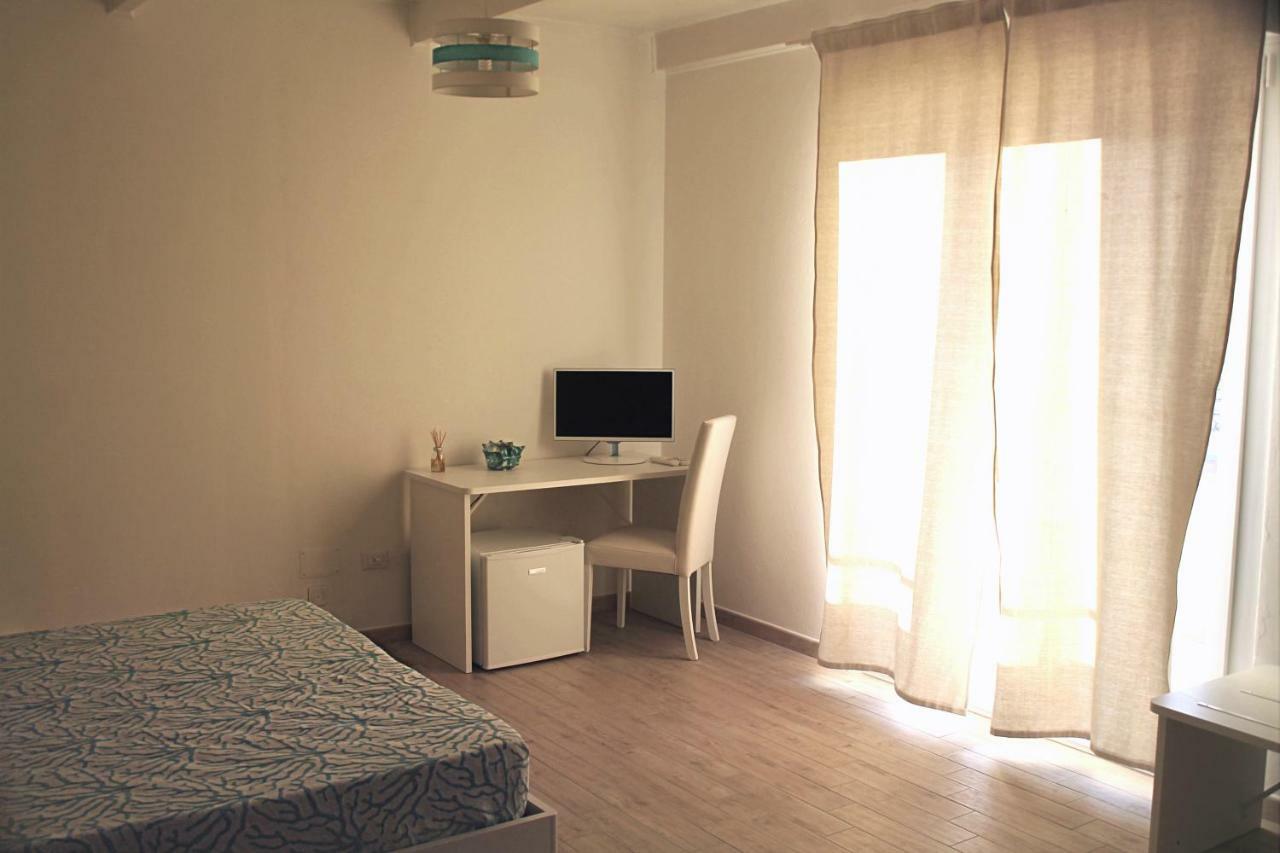 B&B Le Tre Spiagge Калазетта Экстерьер фото