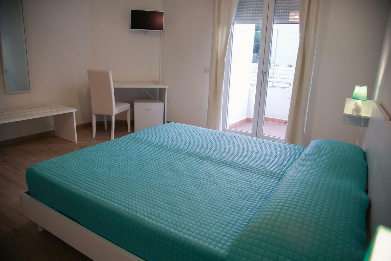 B&B Le Tre Spiagge Калазетта Экстерьер фото
